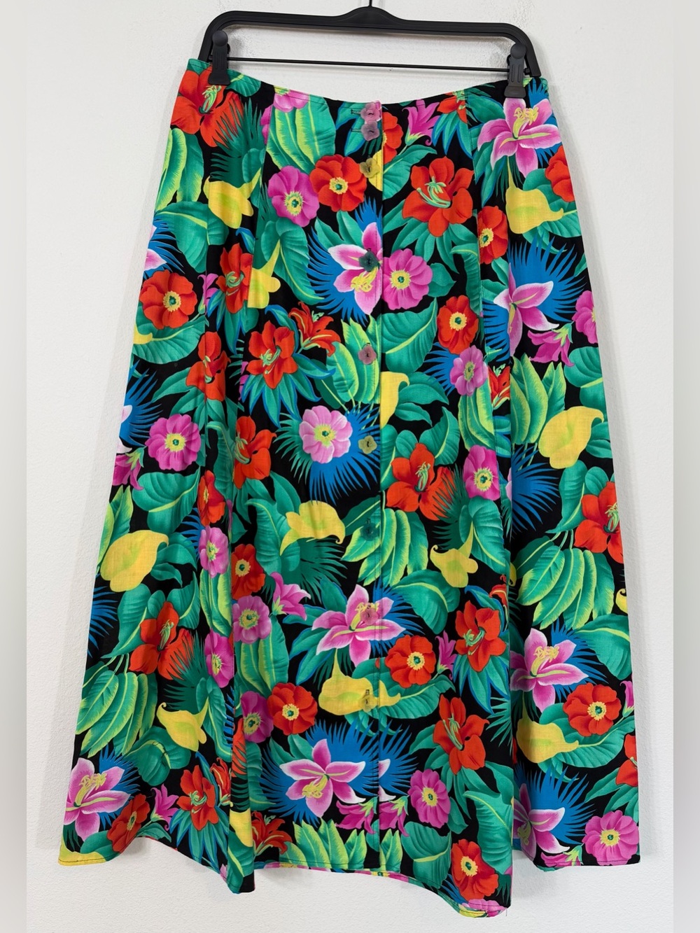 Vintage Bonnie Boynton Hawaiian Floral Print Skirt Midi Maxi Flower Buttons